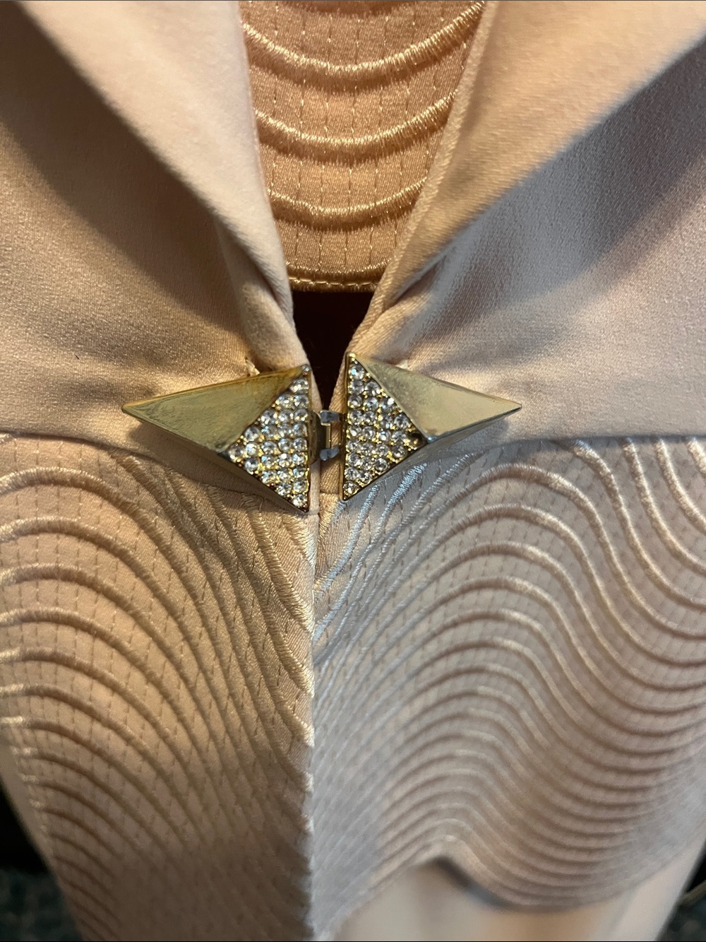 2pc Women's Gold Peplum Blazer with Decorative Clasp and Skirt - Picture 4 of 7